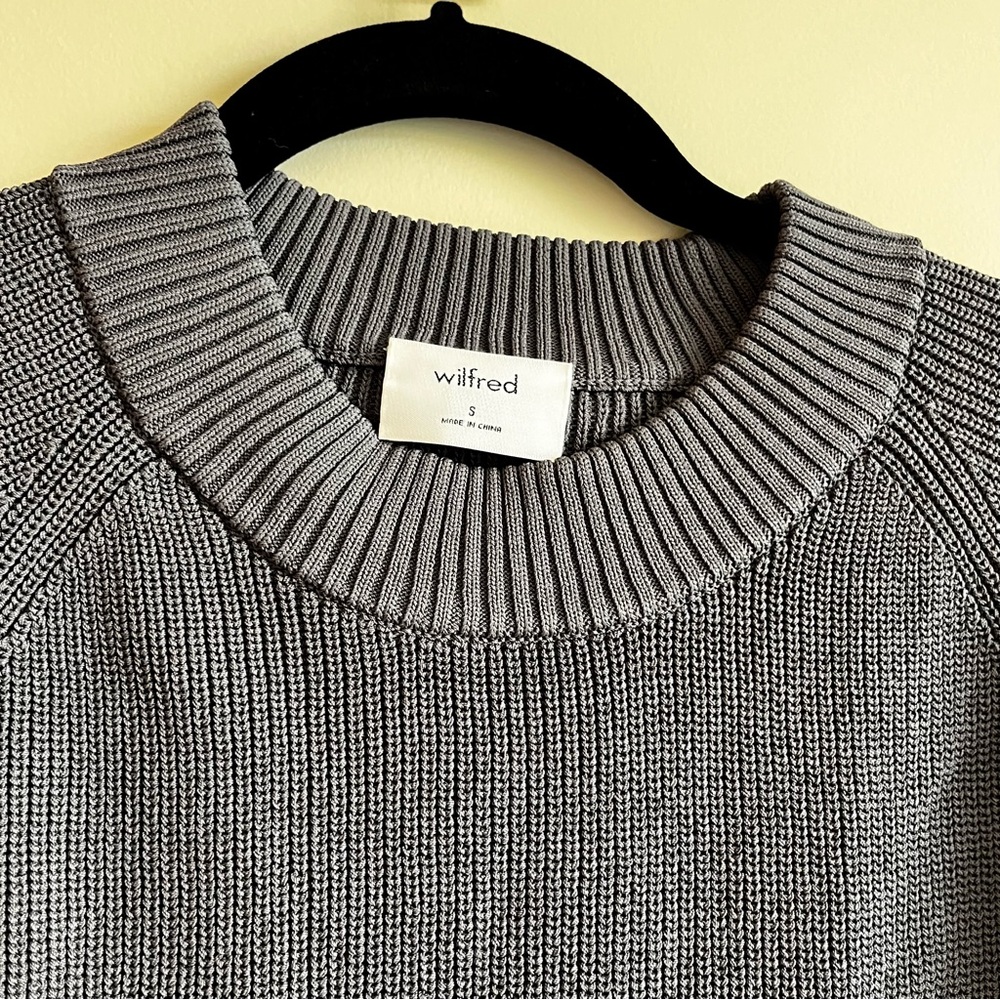 BNWOT WILFRED CROPPED SWEATER - Picture 5 of 7